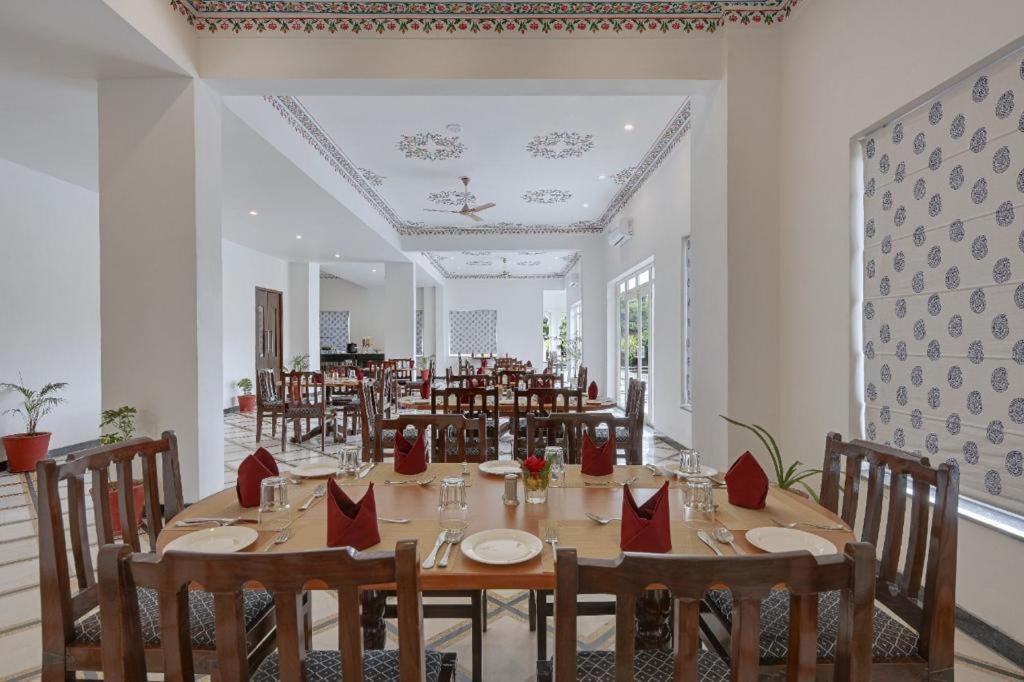 Jag Aravali Resort Udaipur By Naina Staycation - Best For Corporate Events - Family Parties - Mice 외부 사진