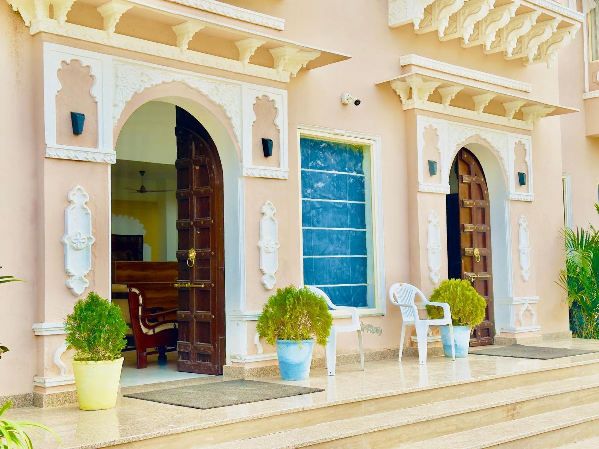 Jag Aravali Resort Udaipur By Naina Staycation - Best For Corporate Events - Family Parties - Mice 외부 사진