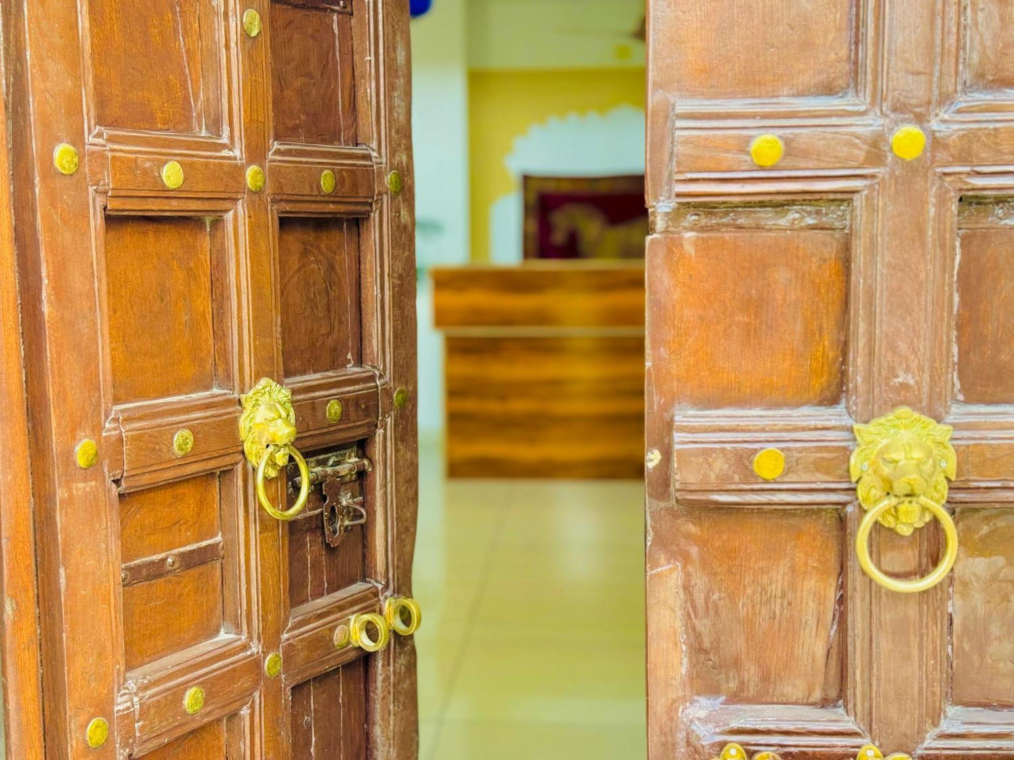 Jag Aravali Resort Udaipur By Naina Staycation - Best For Corporate Events - Family Parties - Mice 외부 사진